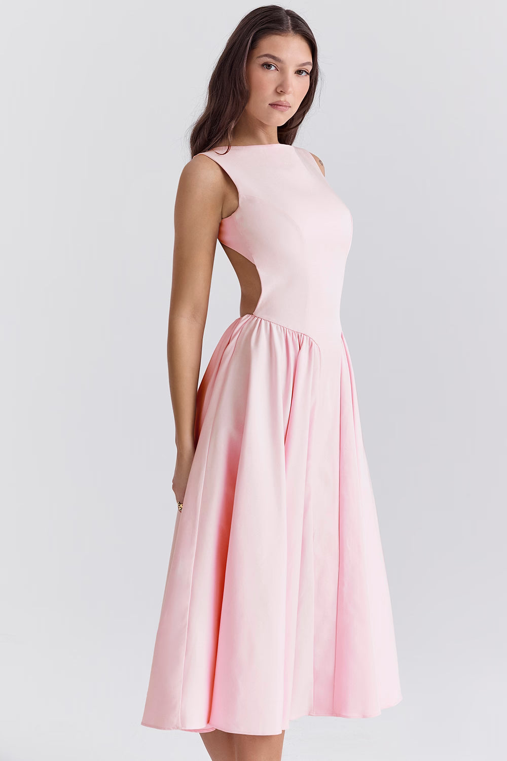 Susana — Vestido midi con espalda descubierta