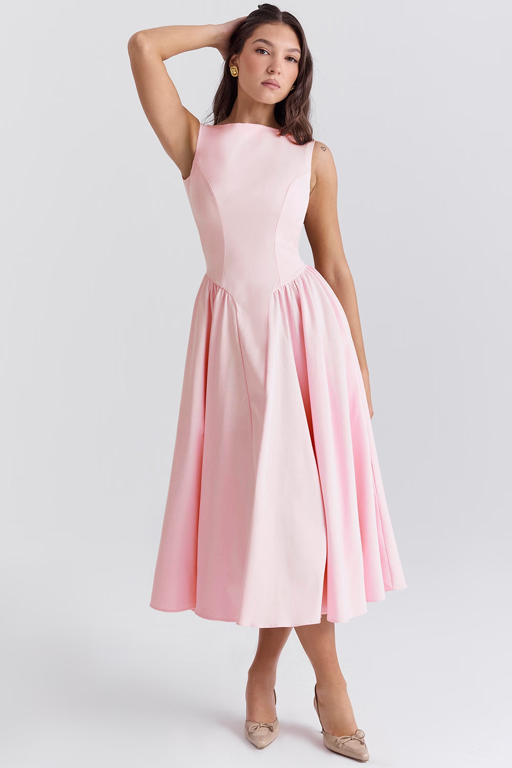 Susana — Vestido midi con espalda descubierta