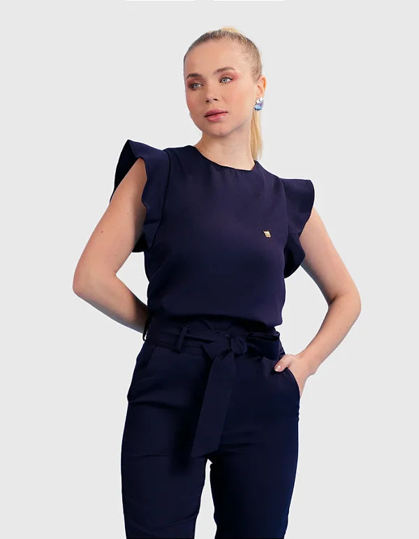 Violeta — Uniforme con lazo