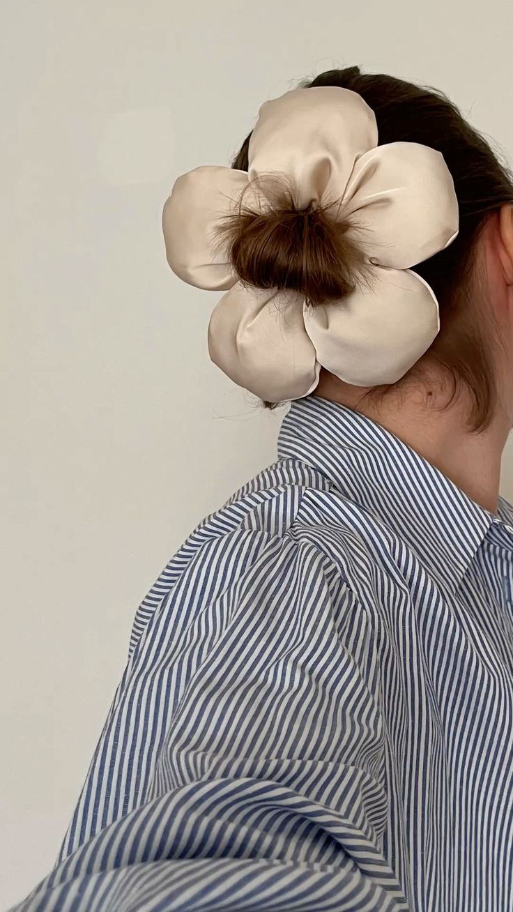 Scrunchie flor grande