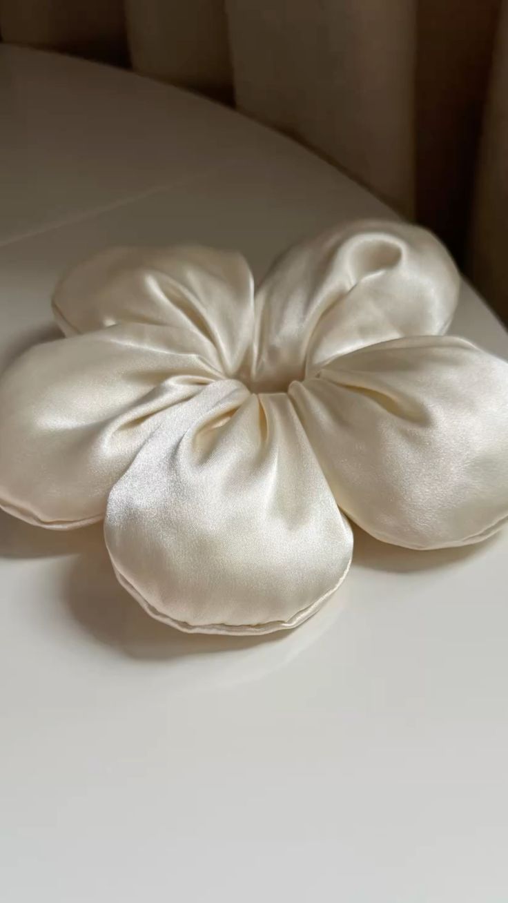 Scrunchie flor grande