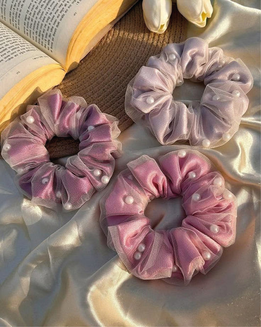 Scrunchie doble capa con perlas