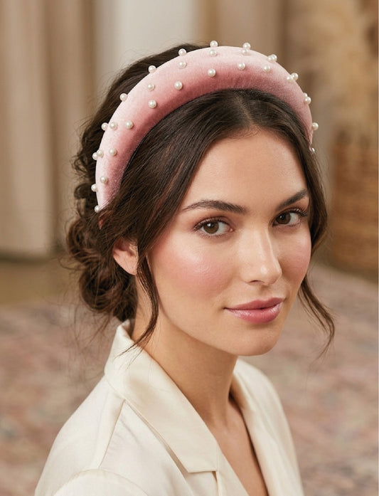 Diadema acolchada velvet con perlas
