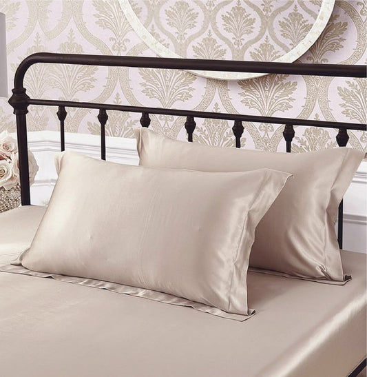 Funda de almohada modelo cerrado con borde