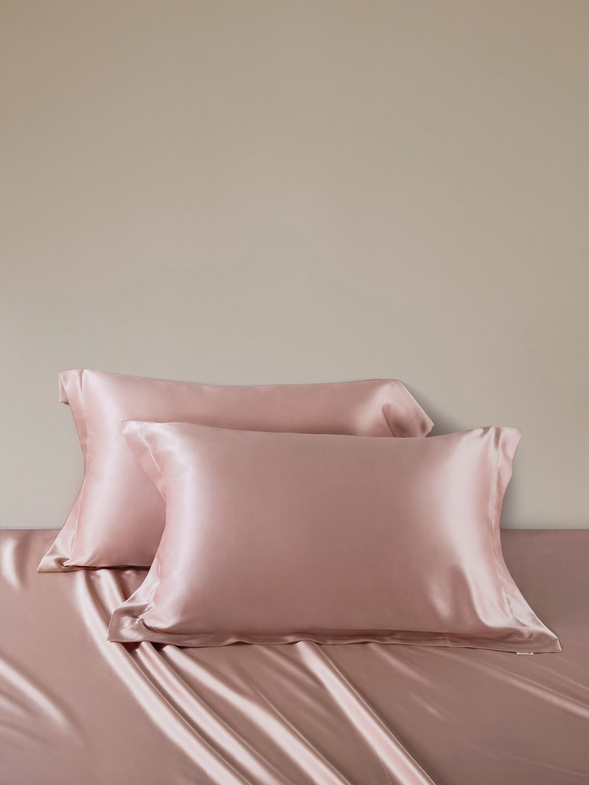 Funda de almohada modelo cerrado con borde