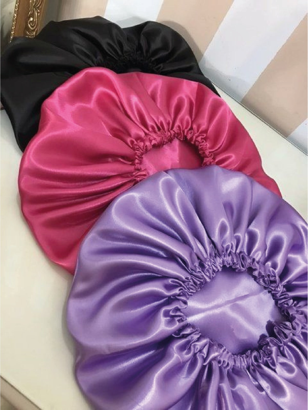 Gorro de satÍn