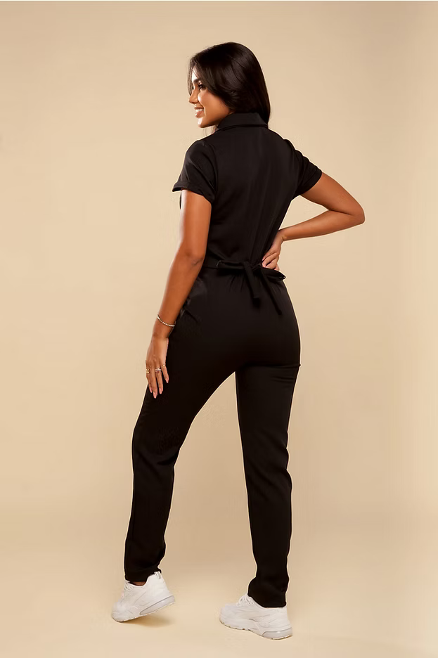 Dorotea — Uniforme enterizo con lazo