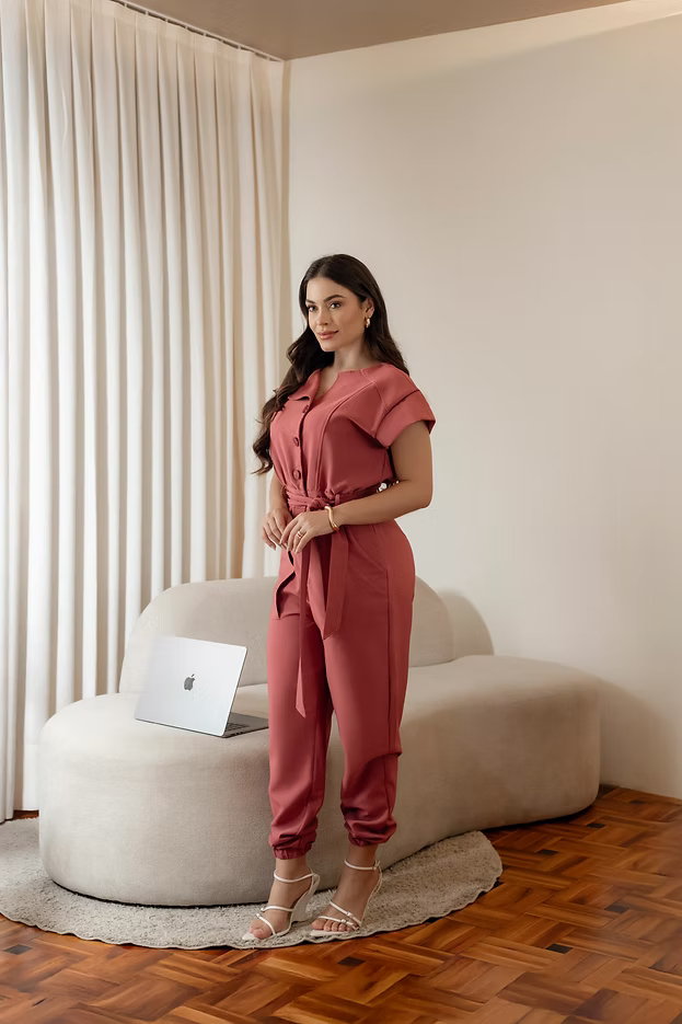 Lucy — Uniforme enterizo con lazo