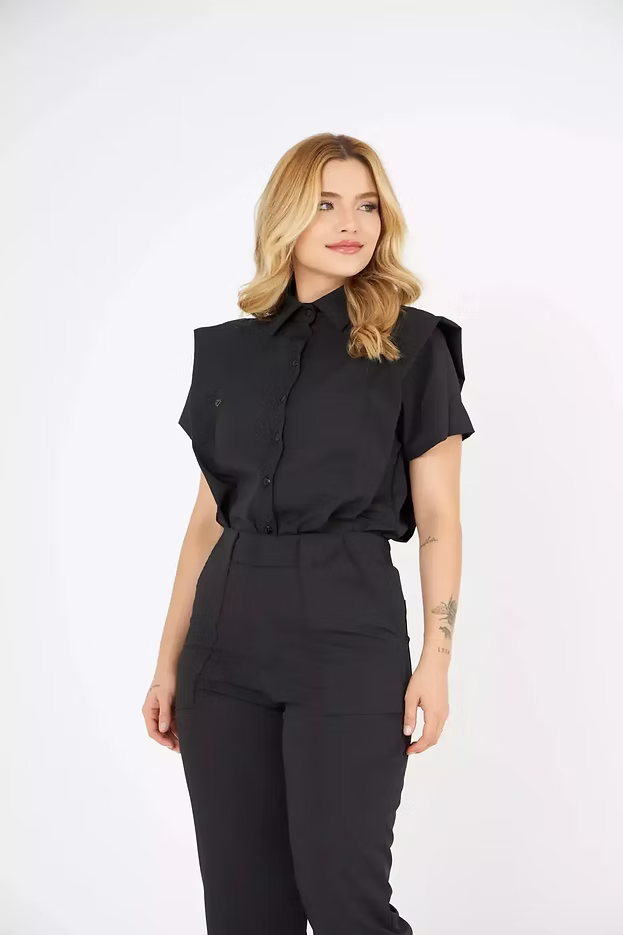 Natasha — Uniforme con pantalón encauchado