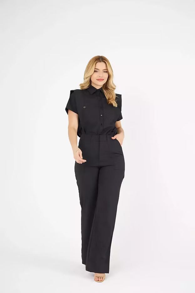 Natasha — Uniforme con pantalón encauchado